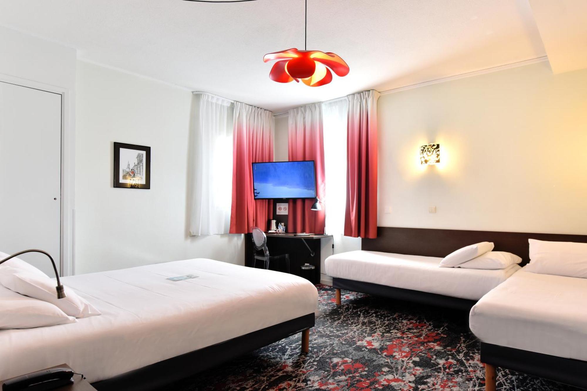 Hotel Kyriad La Rochelle Centre Ville מראה חיצוני תמונה